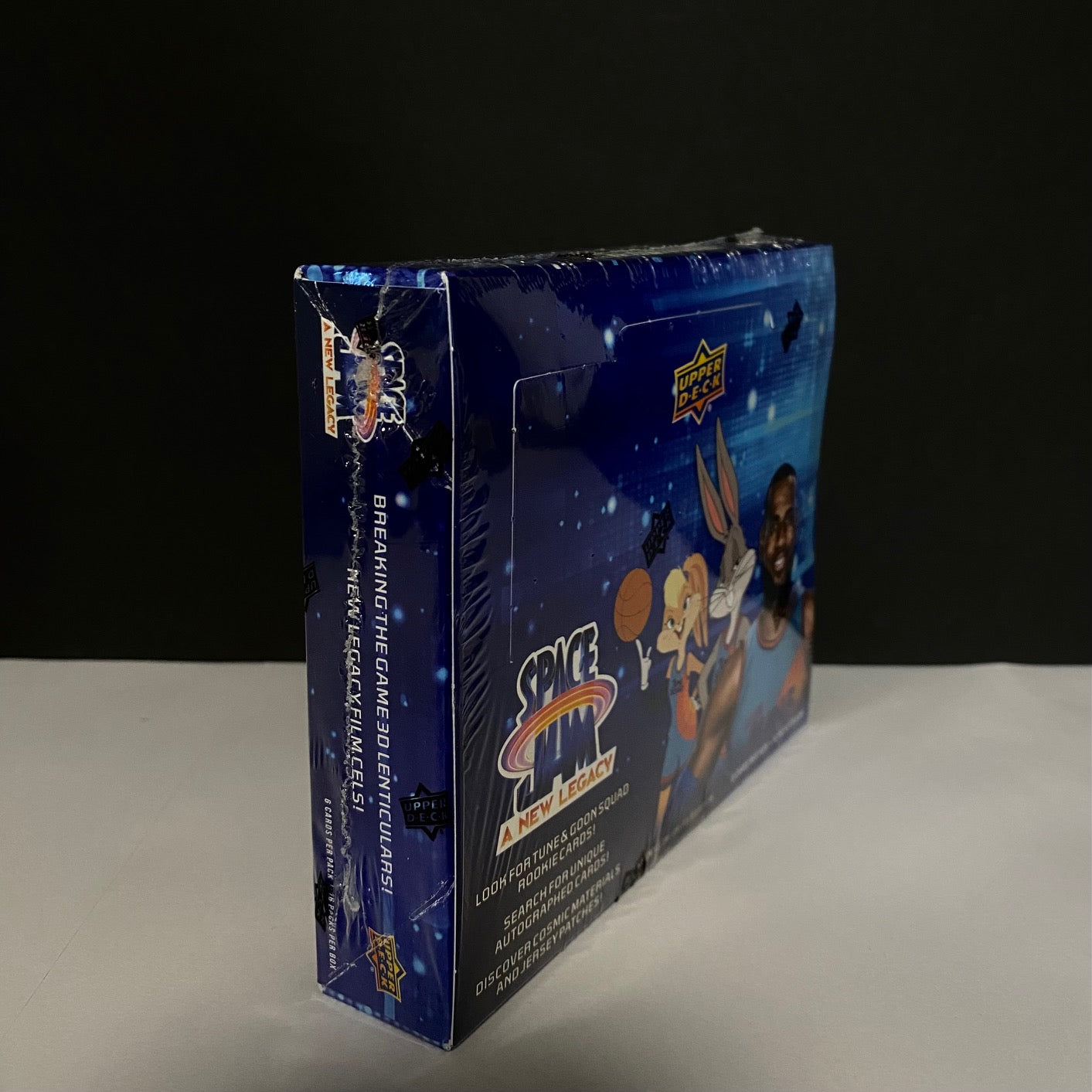 Space Jam: A New Legacy Hobby Box (Upper Deck 2021) – Seltene LeBron-Autogramme finden!