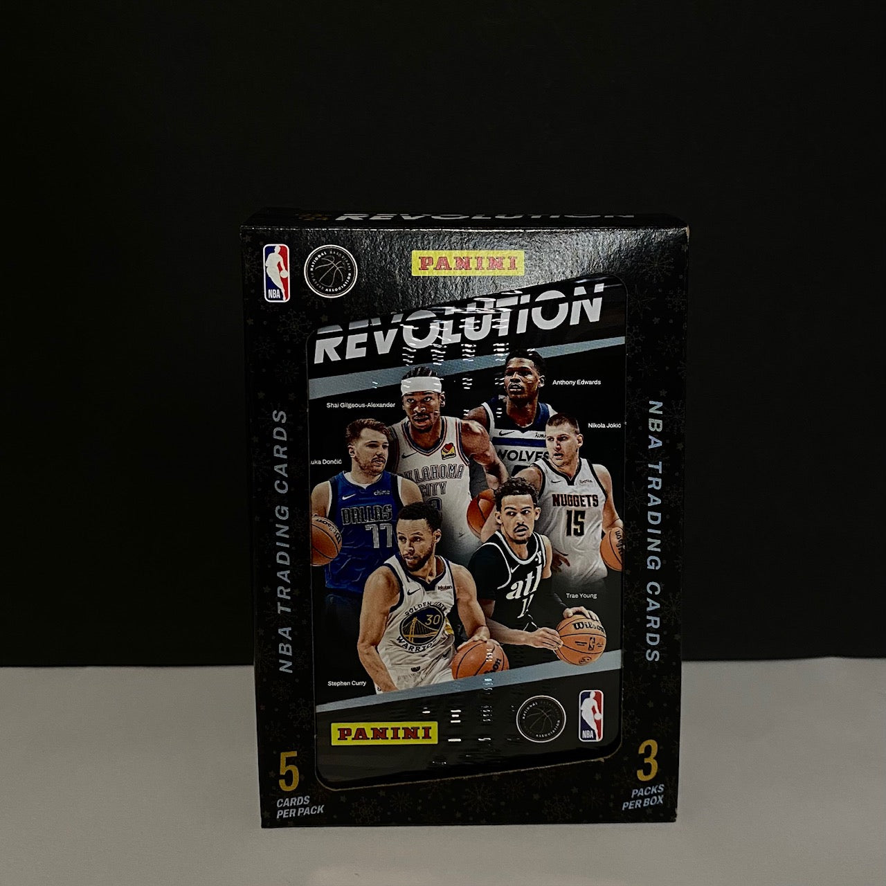 2023/24 Panini Revolution Basketball Winter Tin